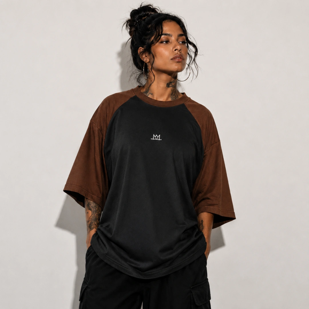 Raglan oversized feminina · Boxy · manga diagonal alongada